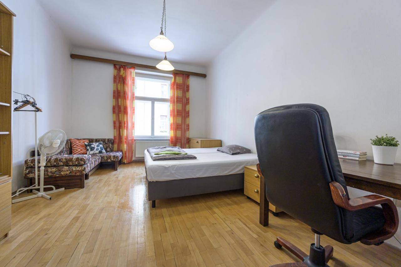 Grebovka Apartment